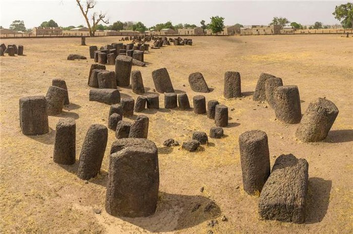 1650012841792008817.jpg 7-mysterious-stone-circles-scattered-around-the-world-picture-6-y37qAMAsY.jpg