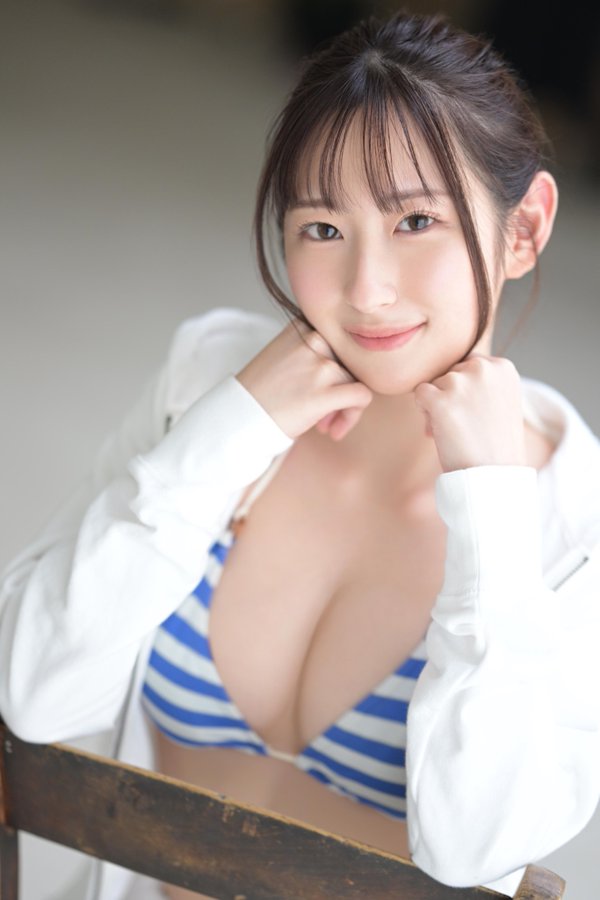 GQp3323aQAANYl8.jpg