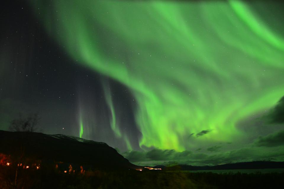 1648824551618034983.jpg a-giant-solar-storm-is-moving-to-earth-today-picture-2-ZM089gtu8.jpg